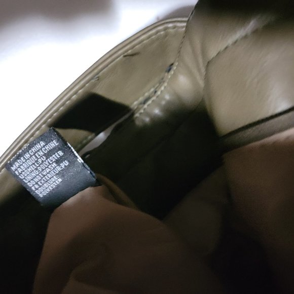 MMS Design Studio Large Olive Green Woven Bucket Bag with Gold Hardware - Picture 5 of 10